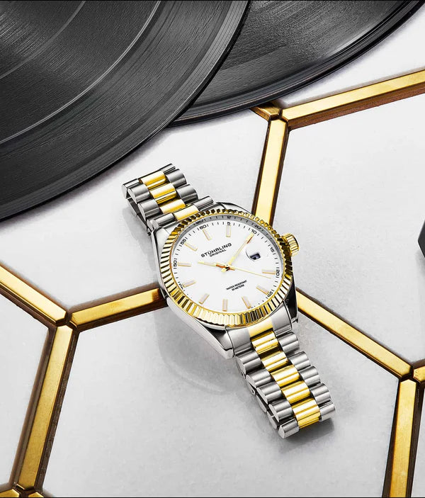 Lineage 3935 Quartz 42mm Classic White Dial / Silver Case / Two Tone Gold Bracelet